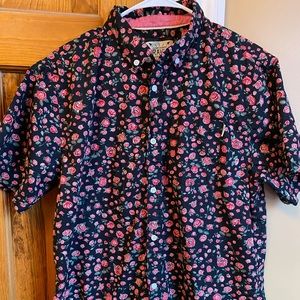 Men’s Dravus Rose’s Short Sleeve button Down